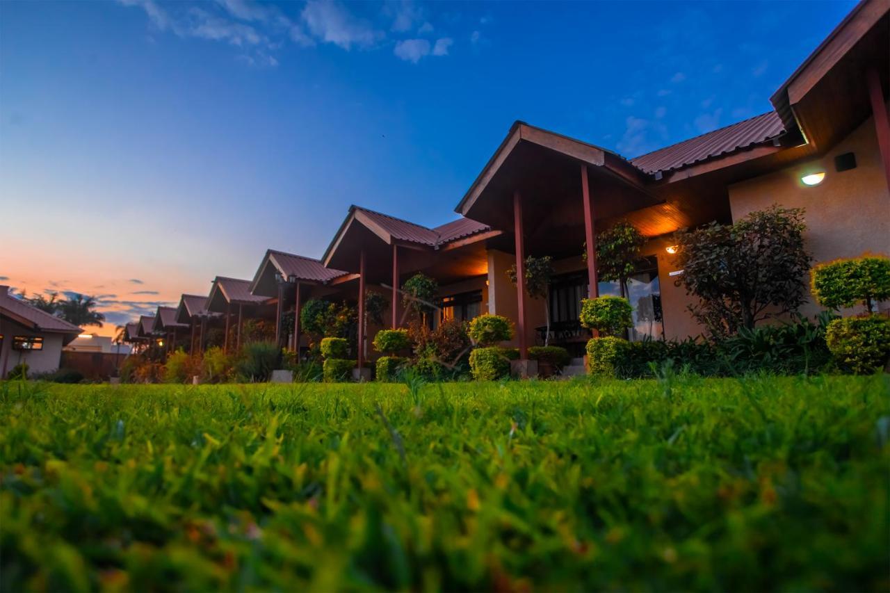 Shakespeare Court Serviced Apartments Lusaka Exterior foto